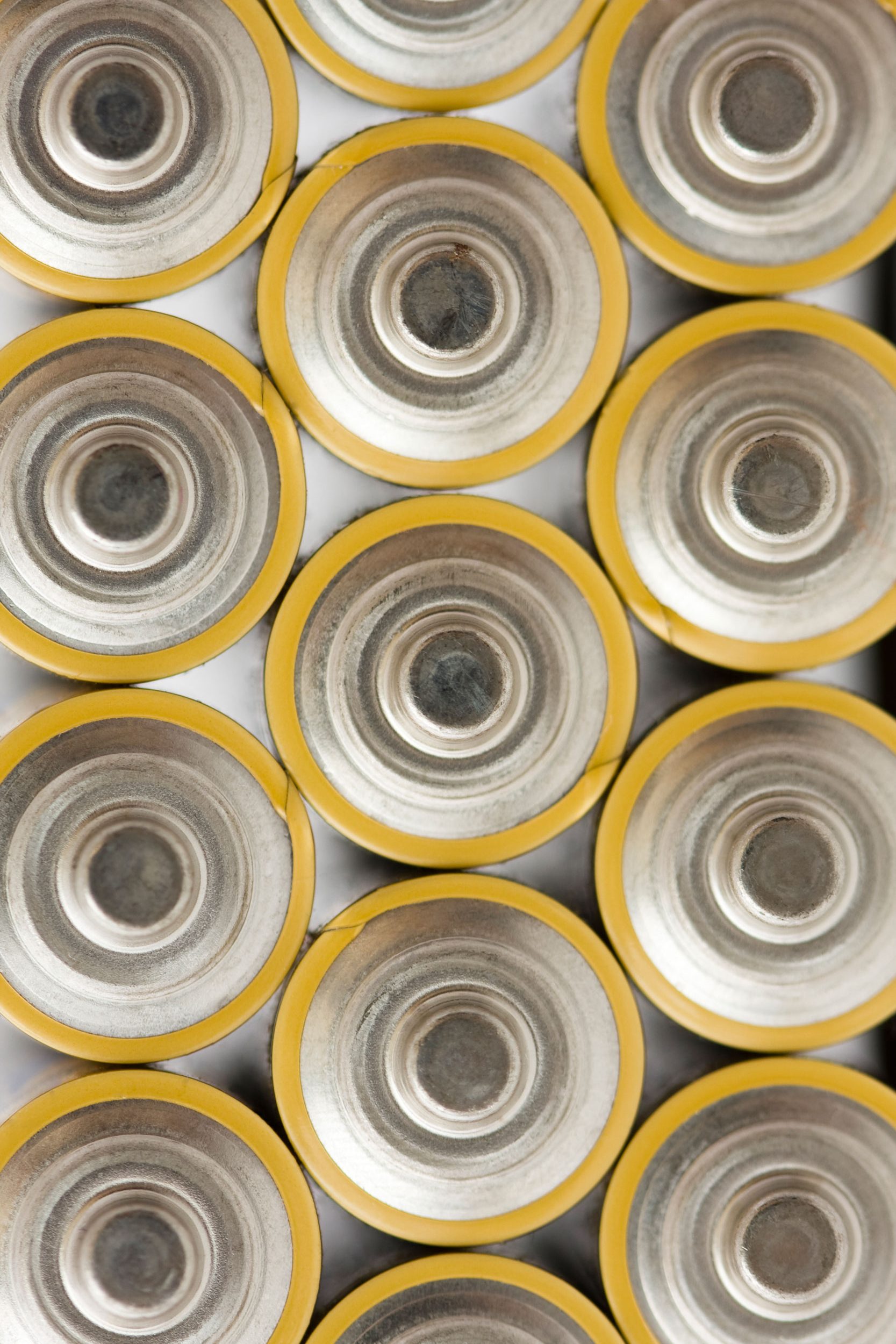 img-erp-org-batteries-168275732-e1618555800226